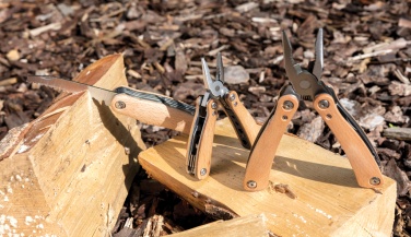 Logotrade werbemittel das Foto: Holz Mini-Multitool