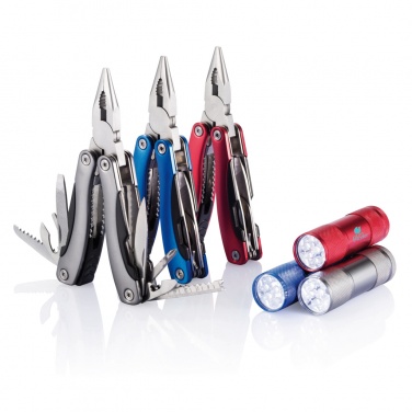 : Multitool und Taschenlampen Set