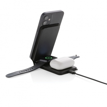 Logotrade Werbegeschenke das Foto: Swiss Peak 15W 3-in-1 magnetischer Wireles Charger aus rPU