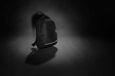 Logotrade Firmengeschenke das Foto: Swiss Peak Brooke AWARE™ 15,6" Laptop-Rucksack aus rPET