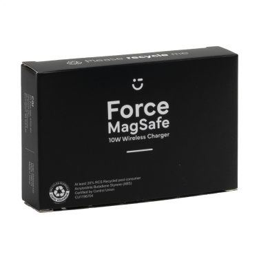 Logotrade Firmengeschenke das Foto: Force MagSafe 10W recyceltes kabelloses Ladegerät