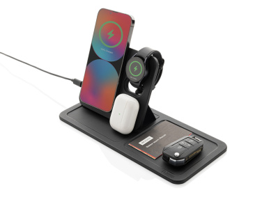 Logotrade Logogeschenke das Foto: Swiss Peak 3-in-1- Wireless-Charging Desk-Tray aus RCS rPU