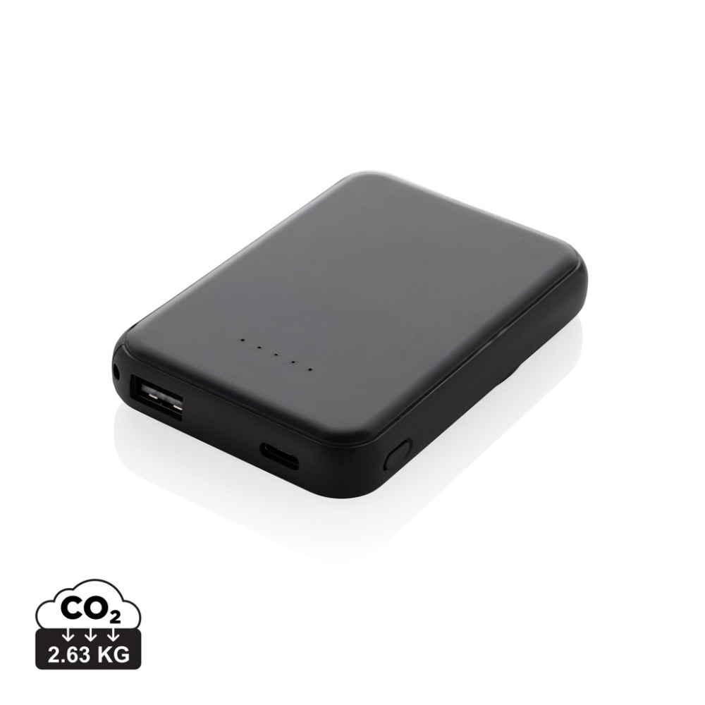 Logotrade Firmengeschenke das Foto: Stellar 5.000mAh 5W magnetische Powerbank aus RCS rec. ABS