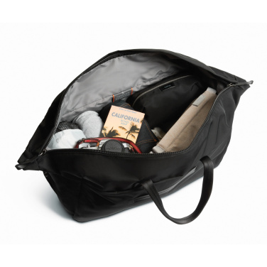 Logotrade Logogeschenke das Foto: Bellroy Classic Weekender 45L