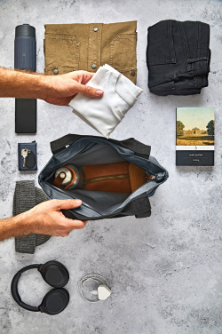 Logotrade Geschäftsgeschenke das Foto: Black+Blum isolierte 16L Trage- & Kühltasche