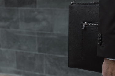 Logotrade Firmengeschenke das Foto: VINGA Bermond 16" RCS Laptop-Sleeve