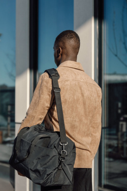 Logotrade werbemittel das Foto: KENTO URBAN Weekender aus RCS recyceltem nylon