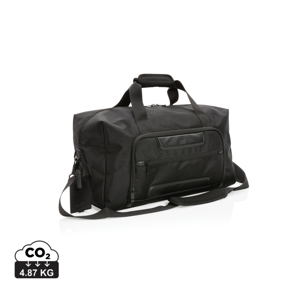 Logotrade promotional product image of: Swiss Peak AWARE™ RPET Voyager weekend bag