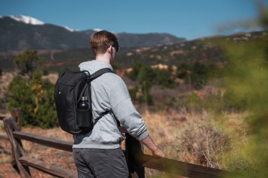 Logotrade promotional product image of: Swiss Peak AWARE™ easy access 15.6'' laptop backpack