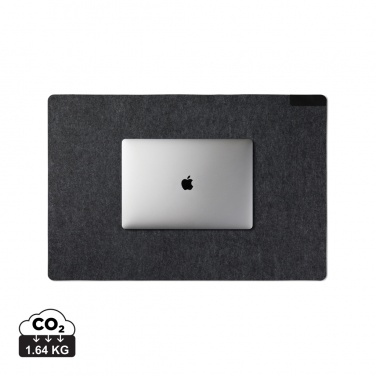 Logotrade promotional gift picture of: VINGA Albon GRS recycled felt desk pad