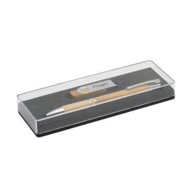 Logotrade promotional merchandise image of: Bamboo Connect Giftset 8 GB