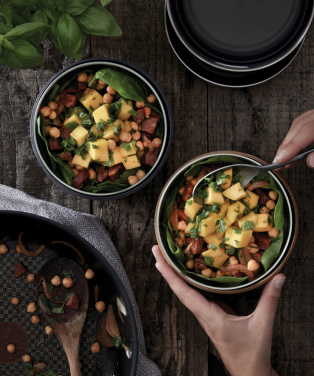 Logo trade corporate gifts image of: Black+Blum Glass Lunch Bowl 750ml