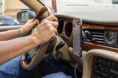 Logo trade promotional gift photo of: PowerCruze RCS rplastic 15W magnetic charging car holder