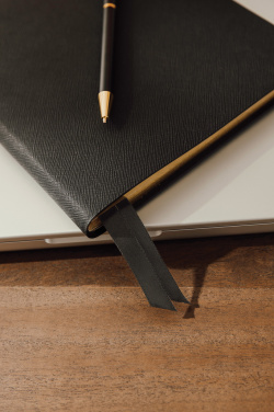 Logotrade advertising product picture of: VINGA Arlo RCS executive writing set