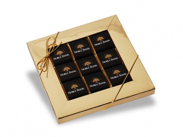 Logo trade ärikingi pilt: Neljakandilised šokolaadid kinkepakendis