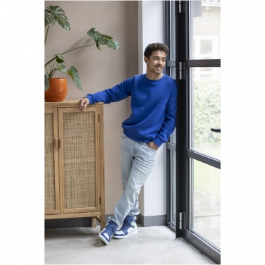 Logo trade ärikingi pilt: Zenoni meeste ümara kaelusega pusa