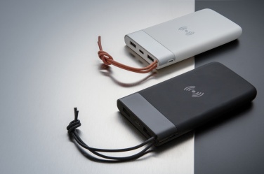 Logotrade firmakingid pilt: Aria 8000 mAh 5W juhtmevaba laadimise akupank