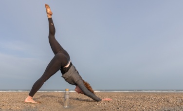 Logo trade reklaamkingid foto: Impact borosilikaatklaasist pudel bambusest kaanega