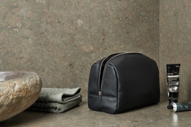 Logotrade reklaamkingi foto: Vinga Bermond PU-nahast tualett-tarvete kott