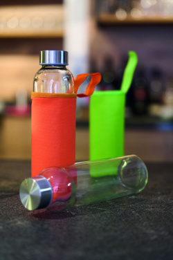 Logotrade firmakingi foto: Klaaspudel Klagenfurt roostevabast terasest korgiga 500 ml