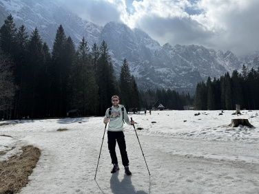 Logo trade firmakingituse pilt: Trekikepid DENALI Schwarzwolf