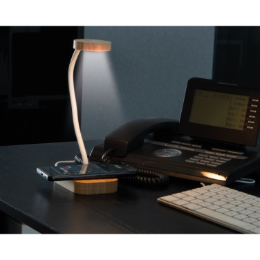 Logotrade reklaamkingitused pilt: Juhtmeta laadijaga laualampTomsk