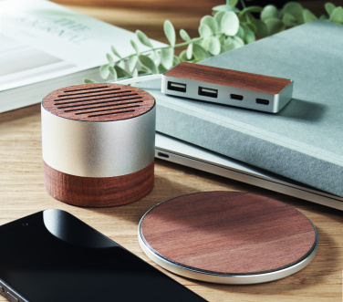 Logo trade ärikingi pilt: SOUNEUZ taaskasutatud alumiiniumist kõlar