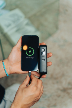 Logo trade ärikingi pilt: Urban Vitamin Eureka hübriid 10000mah akupank 65W