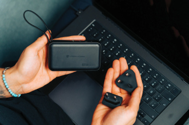 Logotrade firmakingituse foto: Urban Vitamin Eureka hübriid 10000mah akupank 65W