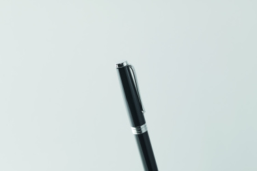 Logotrade reklaamkingituse foto: LYON keeratav pastapliiats karbis