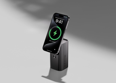 Logo trade reklaamtoote pilt: Urban Vitamin Sunnyvale 100W 15.000mAh magnetiline varupatarei