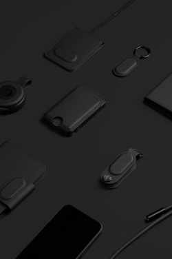 Logotrade reklaamkingid pilt: VINGA Baltimore RCS passikaaned koos Finder Dual-iga