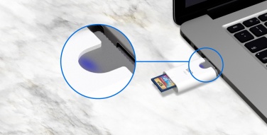 Logo trade mainoslahja kuva: MicroSD ja SD kaardilugeja Silicon Power Comb, valge