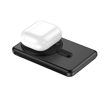 Logotrade liikelahja tuotekuva: Urban Vitamin Redwood 5in1 5000mah 20W PD tehopankki