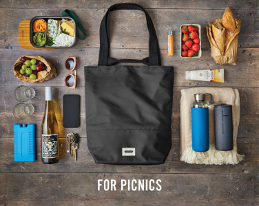 Logotrade mainostuote tuotekuva: Black+Blum 16 L eristetty kauppa-/retkilaukku