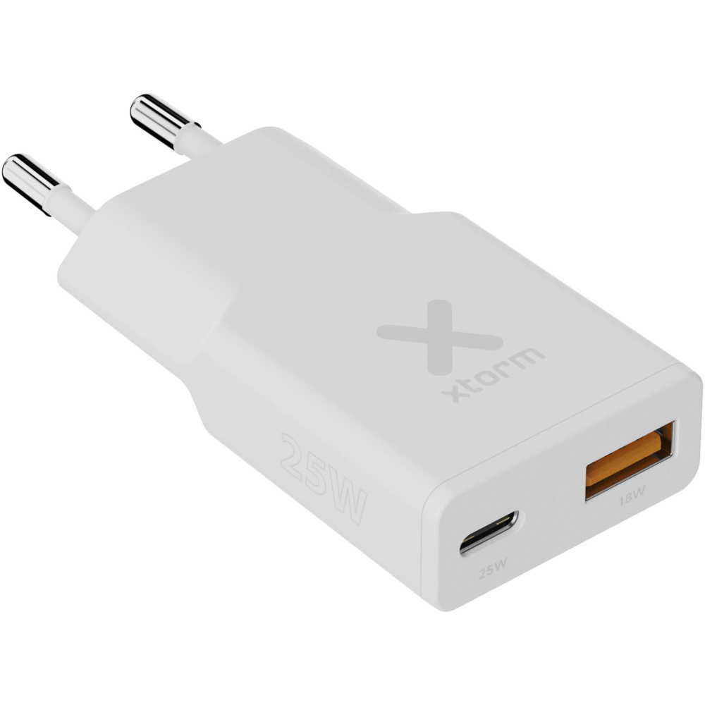 Logotrade reklaminės dovanos nuotrauka: „Xtorm XG2SL025 Go2 SlimLine“ 25 W įkroviklis