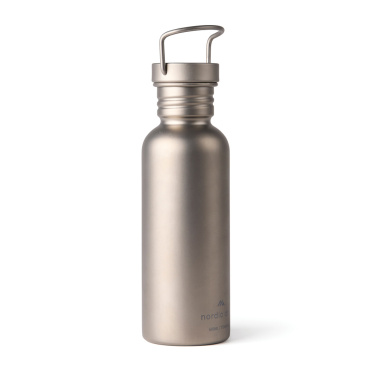 Logotrade reklaminės dovanos nuotrauka: „Nordic Drift Trail Ultra Light Titanium“ 600 ml vandens gertuvė