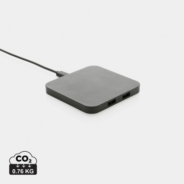 Logotrade dāvanas foto: RCS pārstrādāta plastmasas 10 W bezvadu lādētājs ar USB portiem