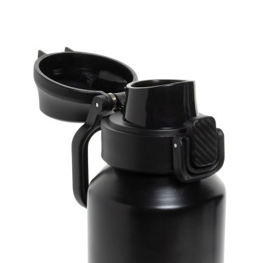 Logotrade Ideja dāvanas foto: Via RCS Re-steel slēdzama sporta pudele 600ML