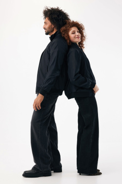 Logotrade biznesa dāvanas foto: IQONIQ Odin pārstrādāta poliestera pilsētas jaka