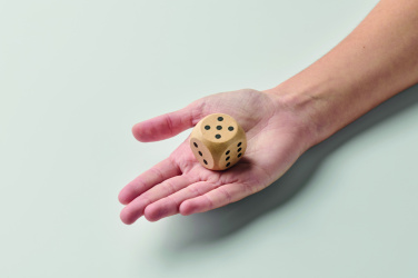 Логотрейд pекламные подарки картинка: Schima wooden dice 3cm dia