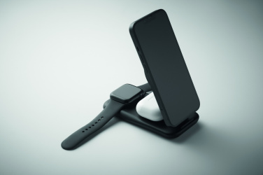 Лого трейд pекламные подарки фото: 3 in 1 wireless charger 15W