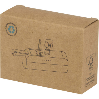 Лого трейд pекламные продукты фото: Alnair портативное зарядное устройство Type-C емкостью 5000 мАч, мощностью 10 Вт, из переработанного пластика, со встроенной откидной подставкой и кабелем 2-в-1