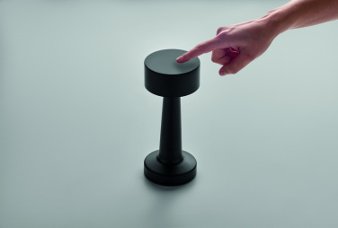 Логотрейд pекламные подарки картинка: Rechargeable iron table lamp