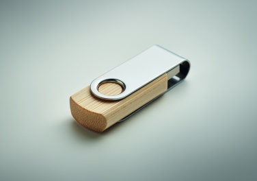 Logotrade profilreklam bild: Techmate bambu USB 16GB        MO6898-40