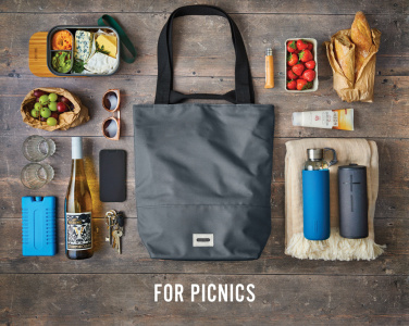 Logotrade reklamprodukter bild: Black+Blum 16L Isolerad Tote-/Kylväska