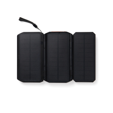 Logotrade presentreklam bild: Nordic Drift Titan 10.000 mAh solcells-powerbank med 3 panel