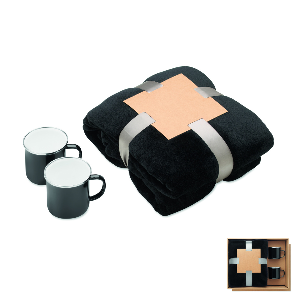 Logotrade kampanjprodukter bild: Set fleecefilt och 2 muggar